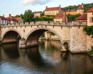 Belcastel – Puente y piedra en perfecta armonía 🇫🇷